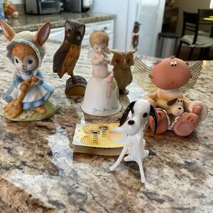 Lot Of Six Figurines